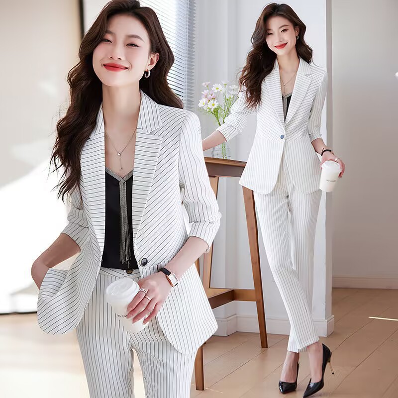 Novo Terno Feminino Listrado A - Women'S Formal Wear Stores avaliação e preço